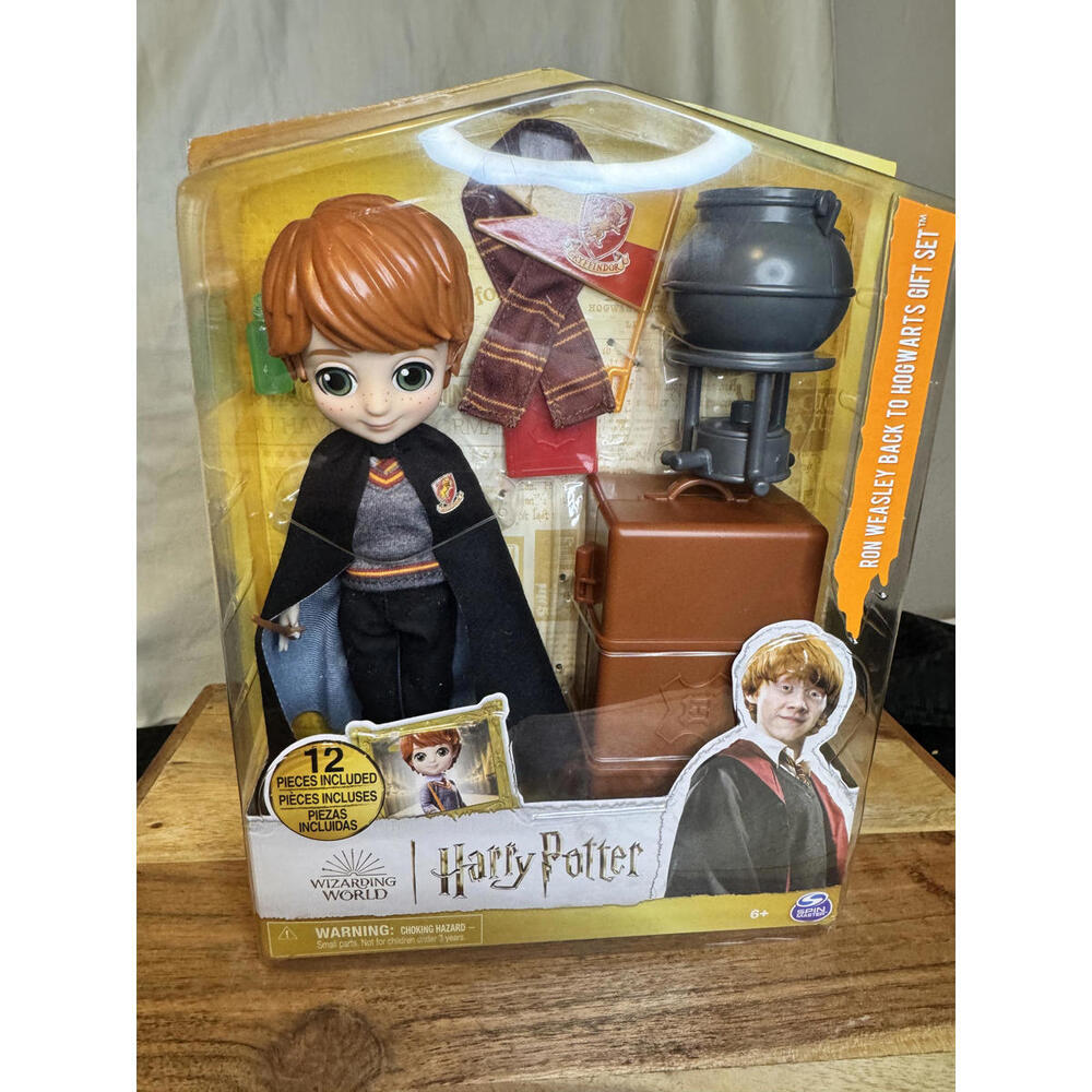 Wizarding World Harry Potter Ron Weasley Back to Hogwarts Gift‎ Set–New In Box